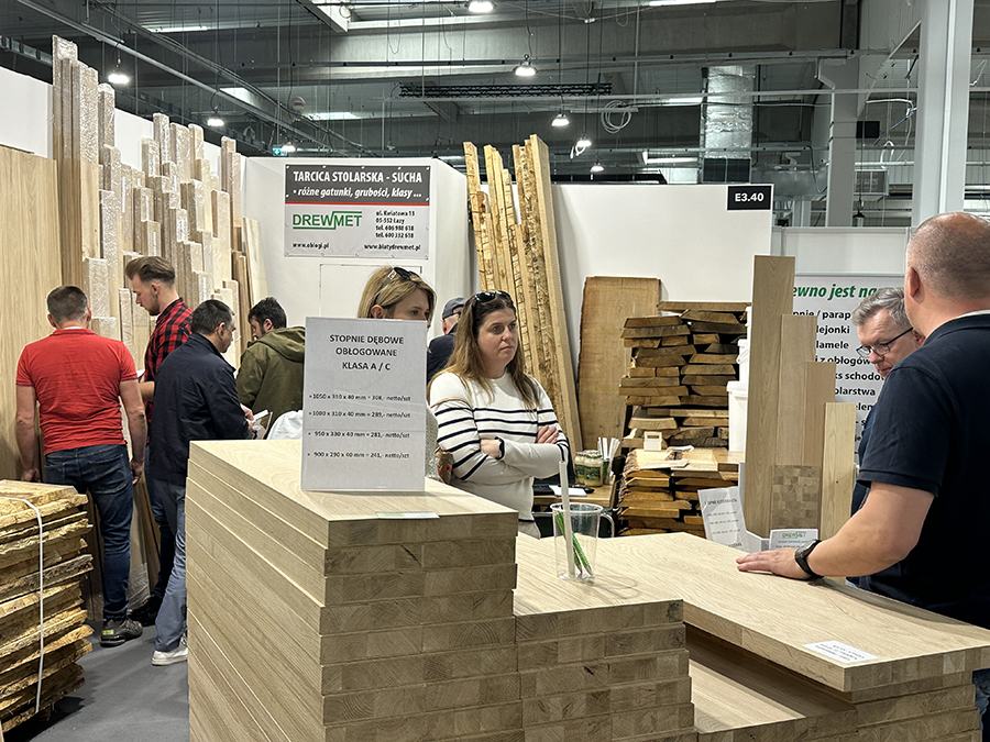 Furnitech Expo 2025 - technologie, design i detale, które tworzą przyszłość meblarstwa
