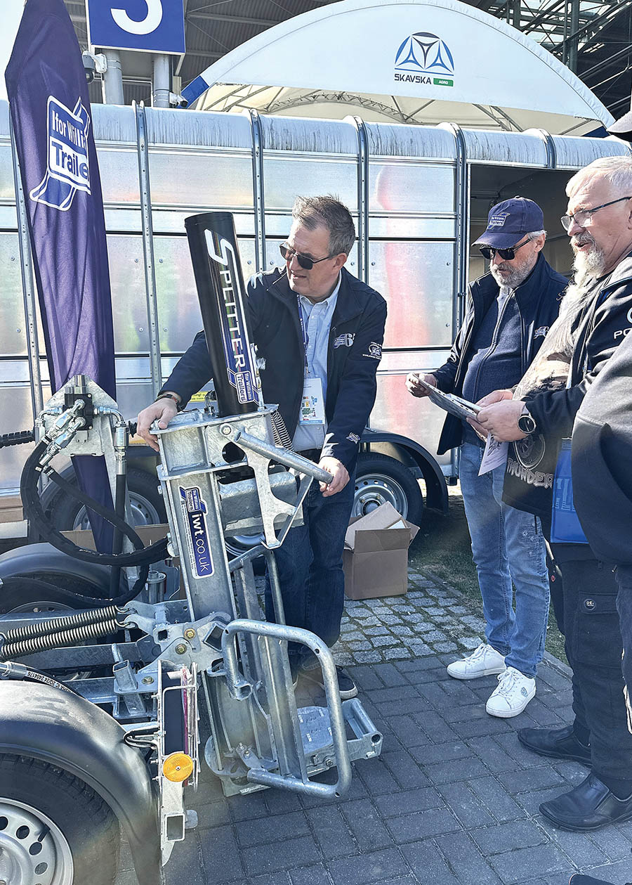 Kompleksowa oferta DMC Trailers na targach w Kielcach